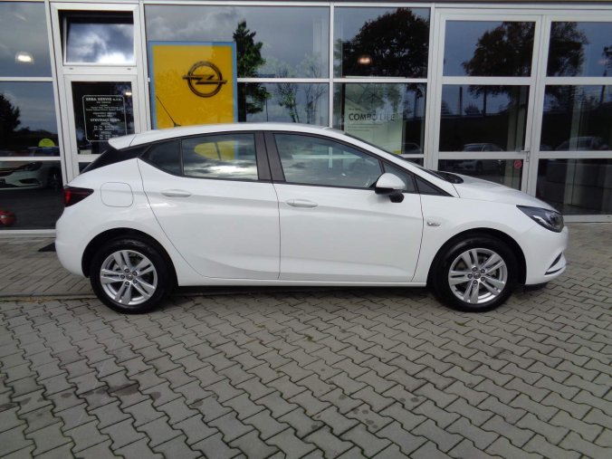 Opel Astra, D2Jo 5-door Enjoy D 14 XFL S/S (92kW/ 125HP) MT6, barva bílá