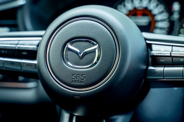 Mazda CX-30, Skyactiv 2,0i 90kW 122k, barva šedá