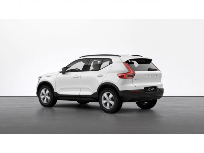 Volvo XC40, SUV, Momentum Core T2 FWD, barva bílá