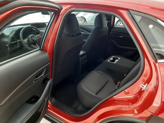 Mazda CX-30, 2,0 122k, barva červená