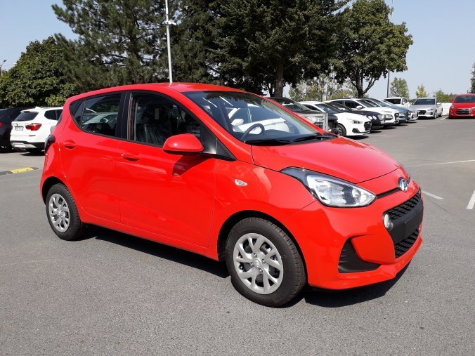 Hyundai i10, 1,0i 48 kW (95 NAT) 5 st. man, barva červená