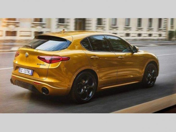 Alfa Romeo Stelvio, 2.0 Turbo 280k Q4 AT8 - GT JUN, barva zlatá