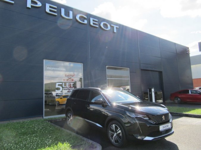 Peugeot 5008, ALLURE PACK 1.5 BHDi 130k EAT8, barva černá