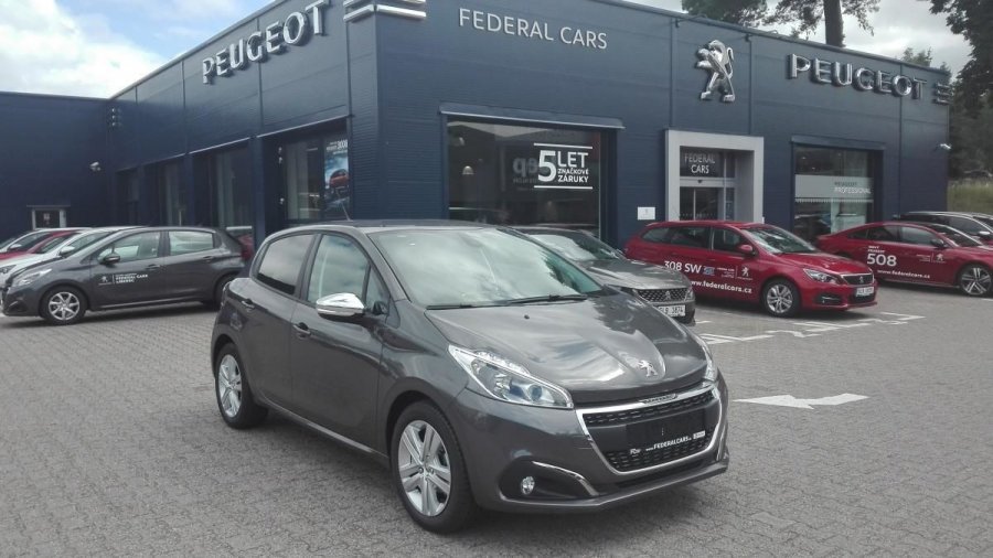 Peugeot 208, SIGNATURE 1.2 82k MAN5, barva šedá