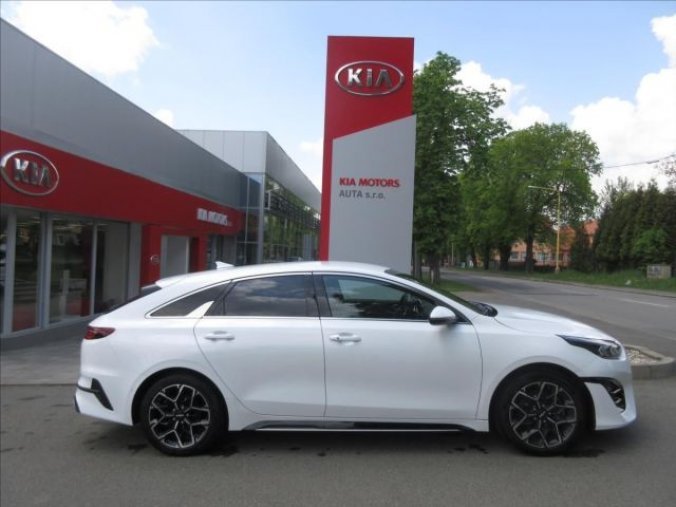 Kia ProCeed, 1,5 CD  T-GDi GPF, barva bílá