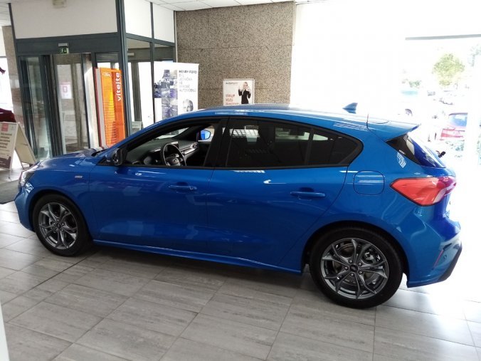 Ford Focus, FOCUS 5D, ST-LINE, 1.5 ECOBOOST 150K, 8ST AUT, barva modrá