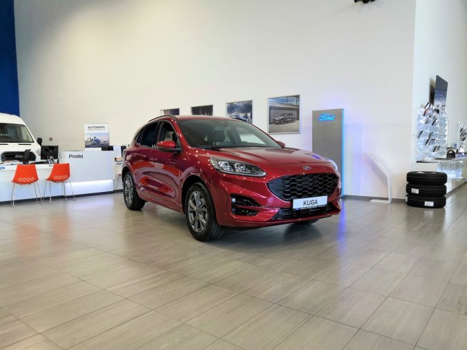 Ford Kuga, ST-Line X, 5dveřová, 1.5 EcoBoost 110 kW/150 k, 6st. manuální, barva červená