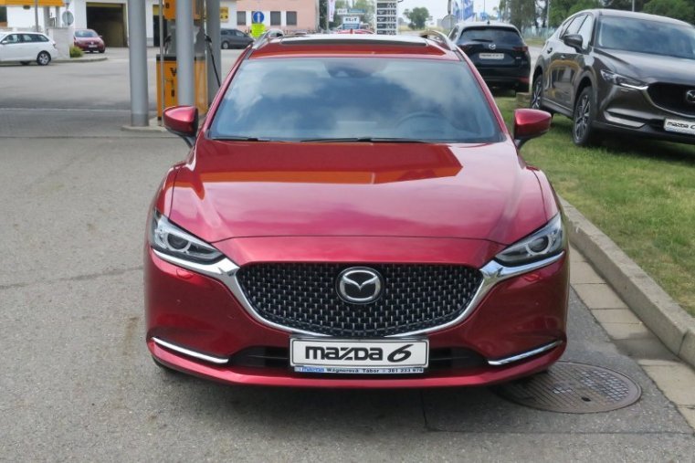 Mazda 6, 2,5 Skyactiv-G 194k, barva červená