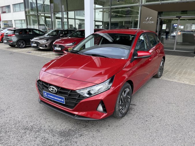 Hyundai i20, 1,2i 62 kW (95 NAT) 5 st. man, barva červená