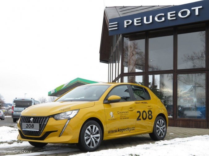 Peugeot 208, ACTIVE 1.2PureTech 75k M5, barva žlutá