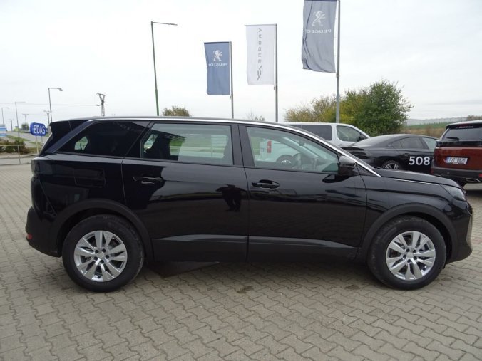 Peugeot 5008, Peugeot 5008 ACTIVE PACK 1.5 BHDi 130k EAT8, barva černá