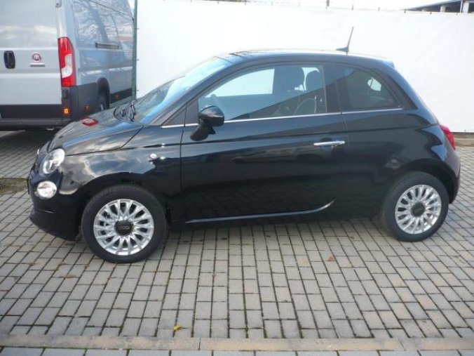 Fiat 500, 1.2 69k Lounge, barva černá