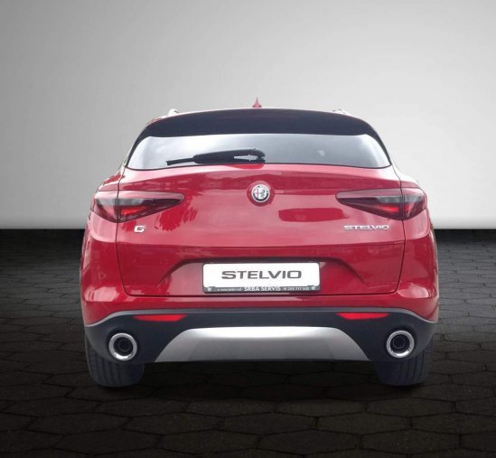 Alfa Romeo Stelvio, 2.0 Turbo 280k Q4 SUPER, barva červená