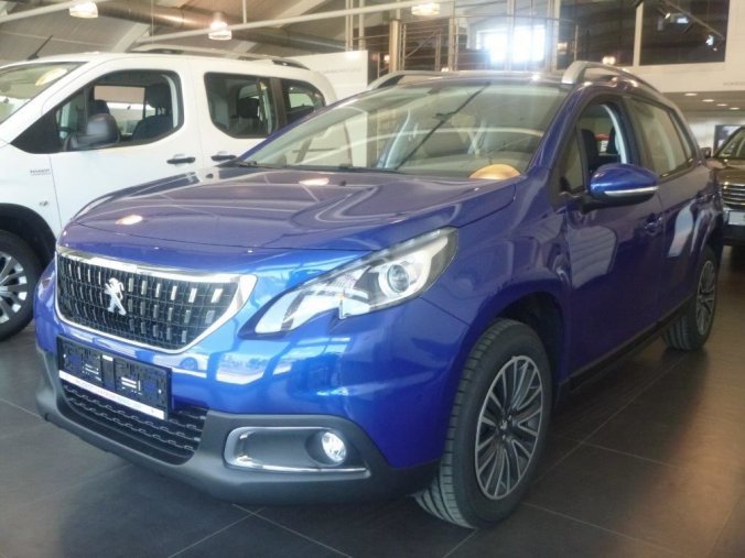 Peugeot 2008, ACTIVE 1.2 PureTech 110 S&S MAN6 - Paket CITY- LN2937, barva modrá