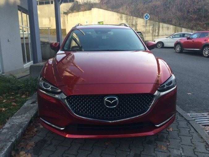 Mazda 6, 2.5i G 194K, barva červená