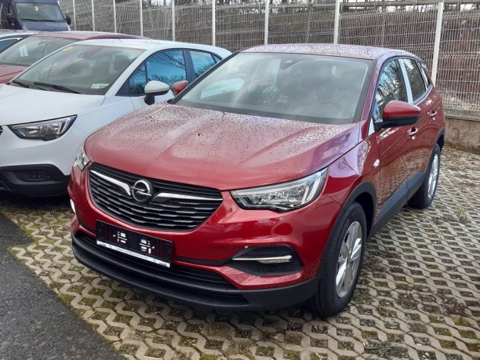 Opel Grandland X, ENJOY 1.2 TURBO, barva vínová