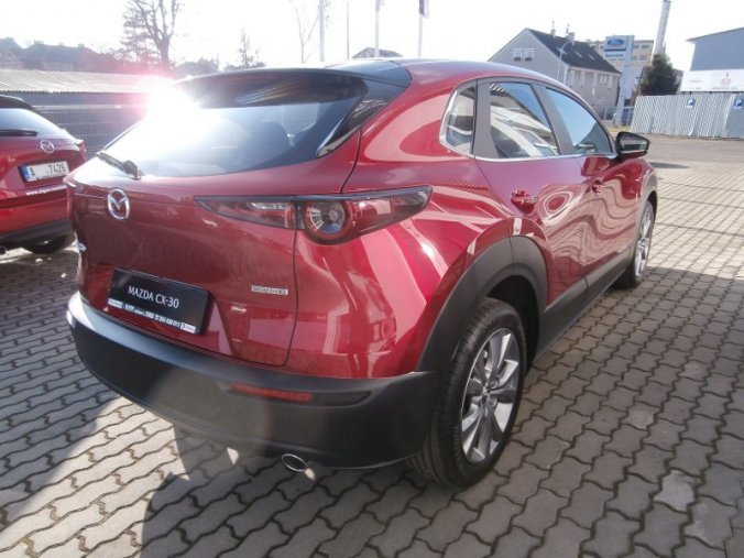 Mazda CX-30, 2,0i 122 PS, barva červená