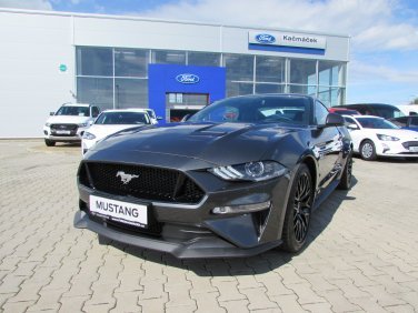 Ford Mustang - V8 GT, Fastback, 5.0 GT 330 kW/449 k, 10st. automatická