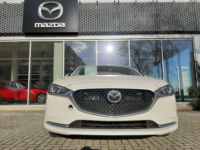 Mazda 6, 2,0i 121k, barva bílá