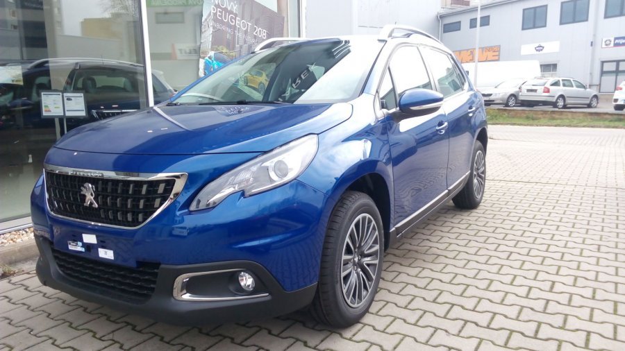 Peugeot 2008, ACTIVE 1.2 PureTech 110 S&S MAN 6 KAMERA, barva modrá