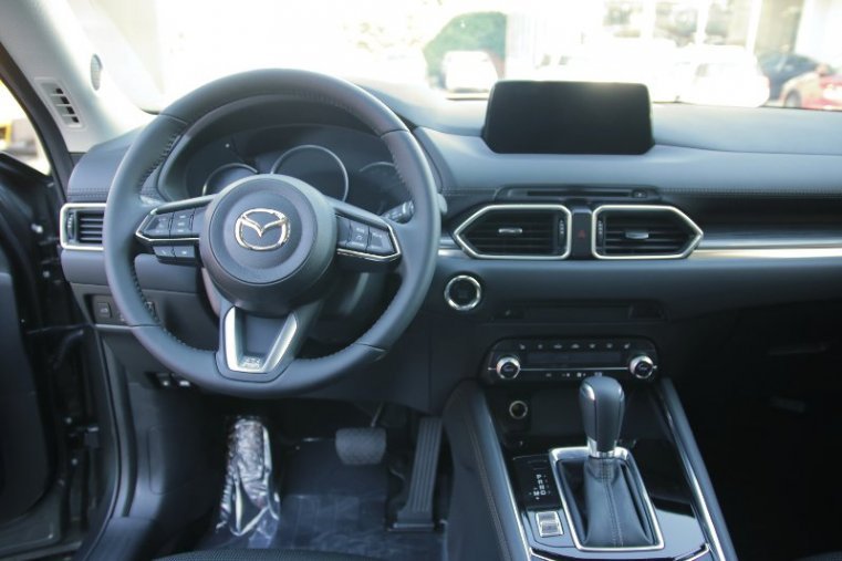 Mazda CX-5, 2,5 Skyactiv-G 194k, barva šedá