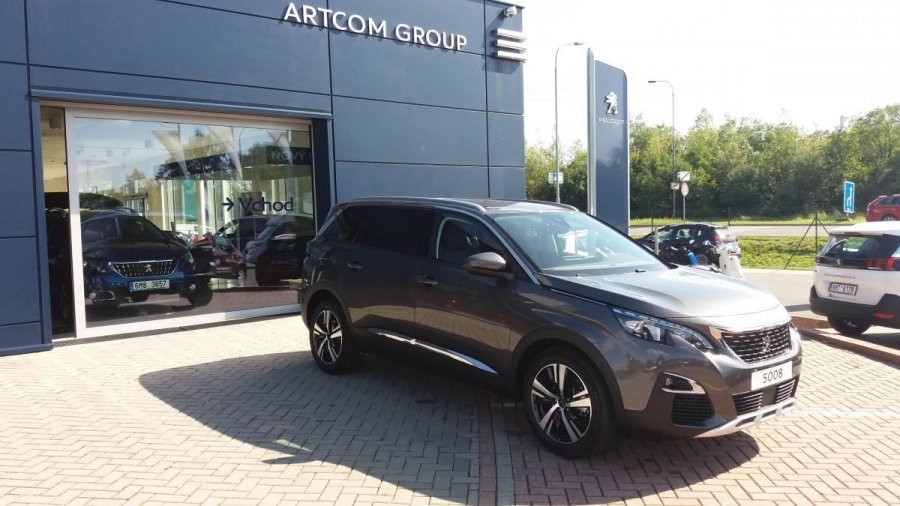 Peugeot 5008, 1.2 PureTech ALLURE 130k MAN6, barva šedá