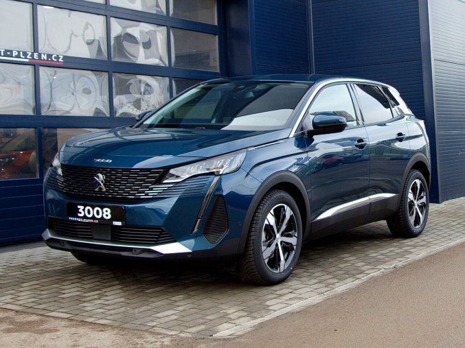 Peugeot 3008, Allure 1.5 BlueHDI 130, barva modrá