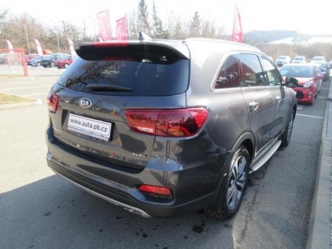 Kia Sorento, 2,2 CRDi 4x4 8A/T GT LINE, barva šedá