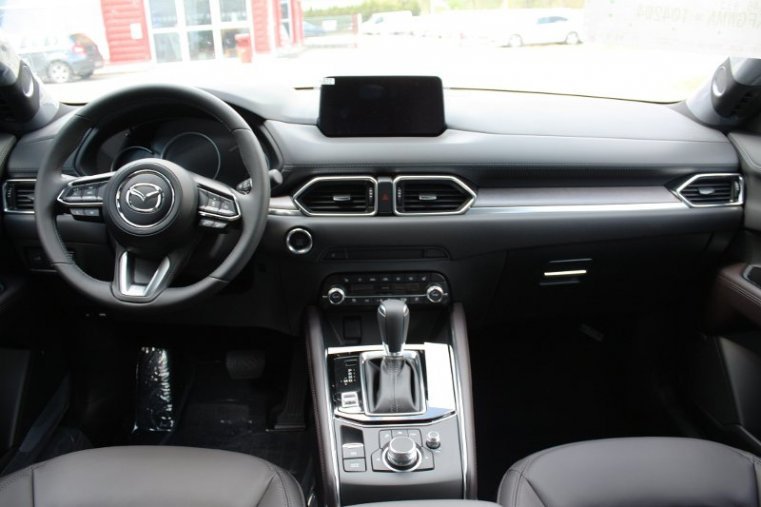 Mazda CX-5, SKYACTIV-G, barva šedá