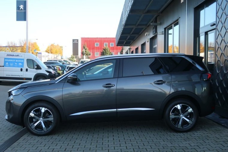 Peugeot 5008, Peugeot 5008 Allure Pack 1.5HDi EAT8, barva šedá