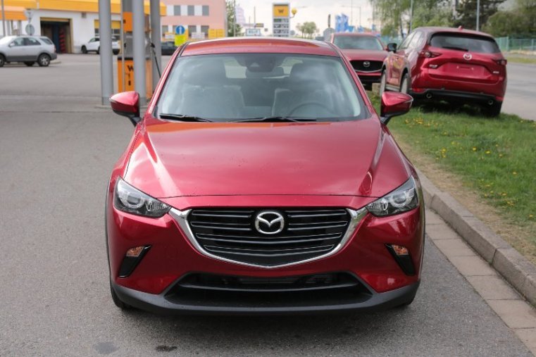 Mazda CX-3, 2,0 Skyactiv-G 121k, barva červená