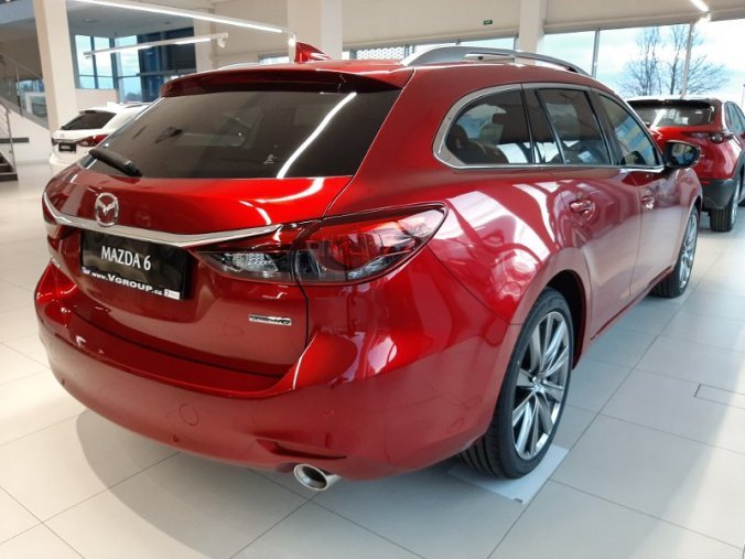 Mazda 6, 2,5i 194k A/T - odběr 03/2020, barva červená