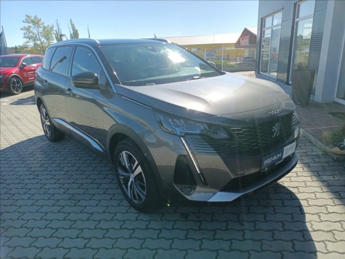 Peugeot 5008, Peugeot 5008 1,5 Allure Pack 1.5BHDi 130k EAT8, barva šedá