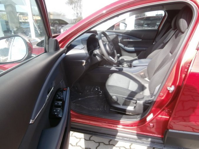 Mazda CX-30, 2,0i X180 PS, barva červená