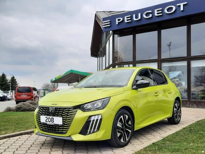 Peugeot 208, Peugeot 208 ALLURE 1,2 PT 100k M6, barva žlutá