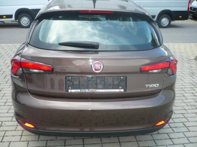 Fiat Tipo, HB 1.4 16v ITALIA, barva hnědá