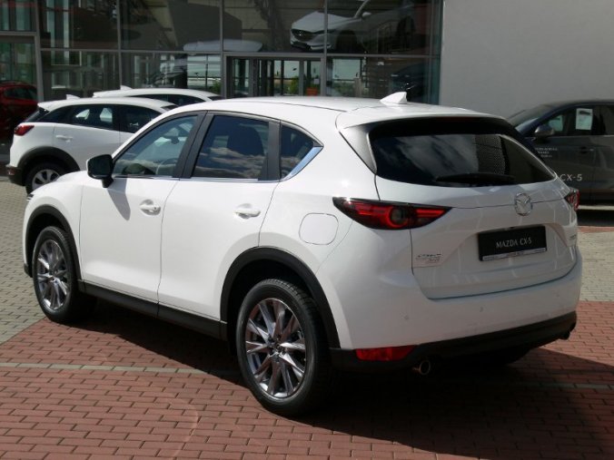 Mazda CX-5, 2.0 Skyactiv G165 AWD A/T, barva bílá