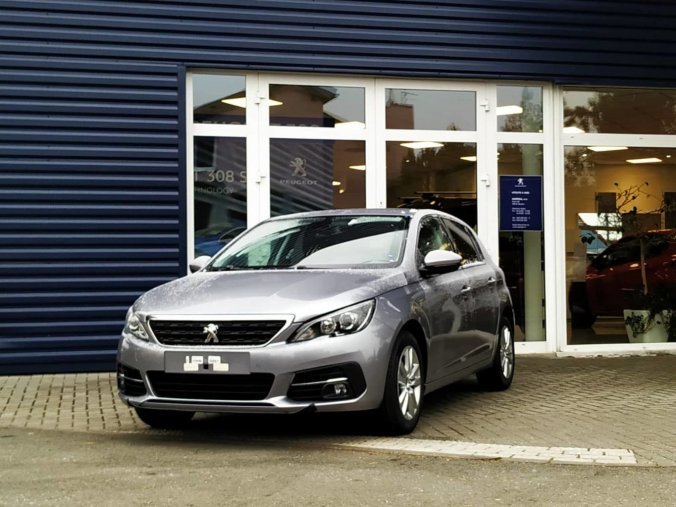 Peugeot 308, . ACTIVE 1.2 PureTech 110 S&S MAN6, barva šedá