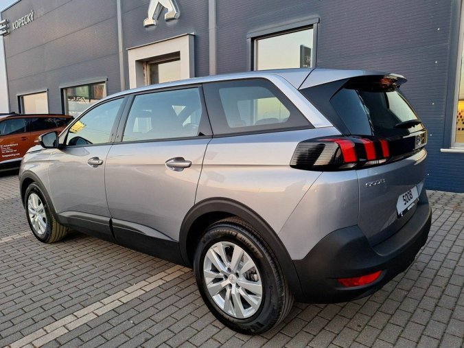 Peugeot 5008, Peugeot 5008 ACTIVE PACK BlHDi 130 EAT8, barva šedá