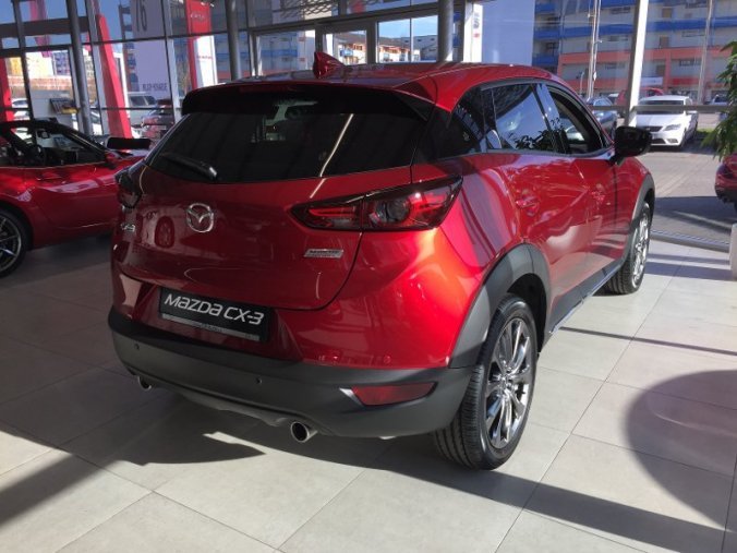 Mazda CX-3, 2,0 Skyactiv-G120, barva červená