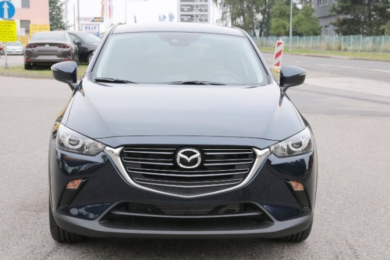 Mazda CX-3, 2,0 Skyactiv-G 121k, barva modrá