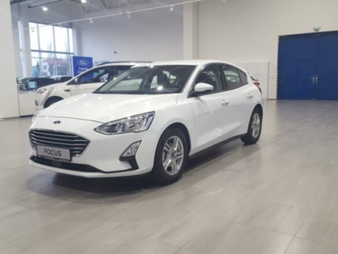 Ford Focus, 1.0 EcoBoost, barva bílá