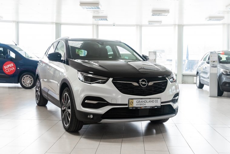 Opel Grandland X, Ultimate AT8 AWD PHEV-Petrol, barva bílá