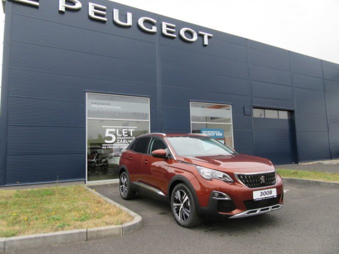 Peugeot 3008, ALLURE 1.2 PureTech 130k MAN6, barva hnědá