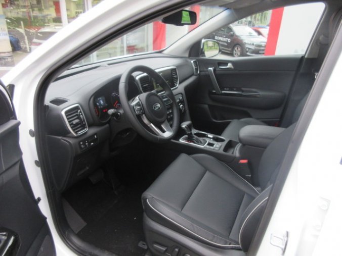 Kia Sportage, 1.6 T-GDI 7DCT 4x4 TOP, barva bílá