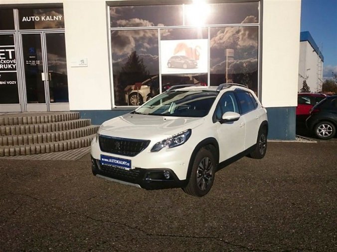 Peugeot 2008, ALLURE 1.2 PureTech 110 MAN6, barva bílá