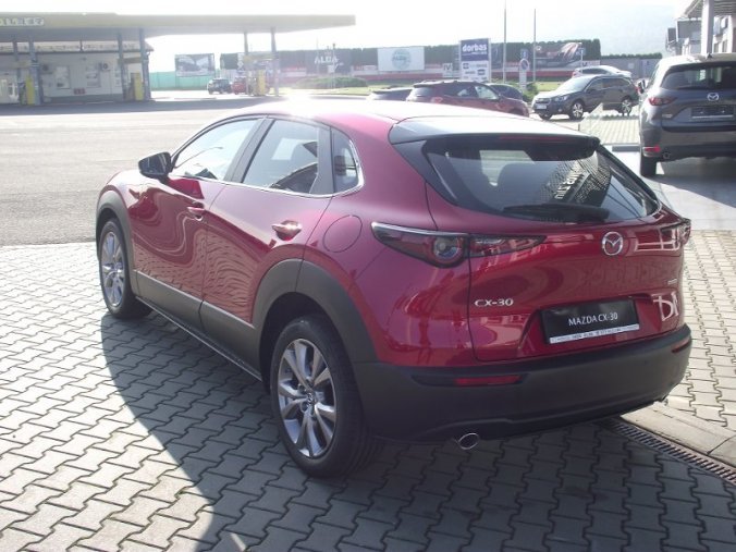 Mazda CX-30, Skyactiv-X 2,0 180k, barva červená