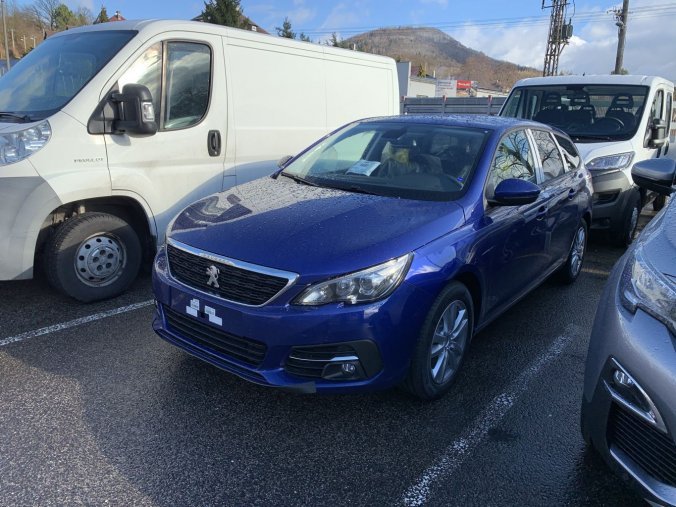 Peugeot 308, SW ACTIVE 1.2 PureTech 130 S&S MAN6, barva modrá