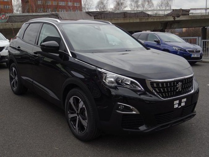 Peugeot 3008, ACTIVE 1.2 PureTech 130k S&S MAN6, barva černá