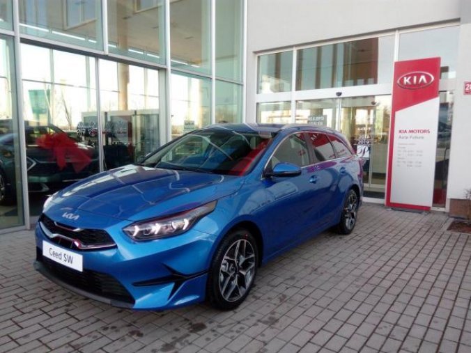 Kia Ceed, SW 1.5 T-GDi  TOP 17 ALU MY23, barva modrá